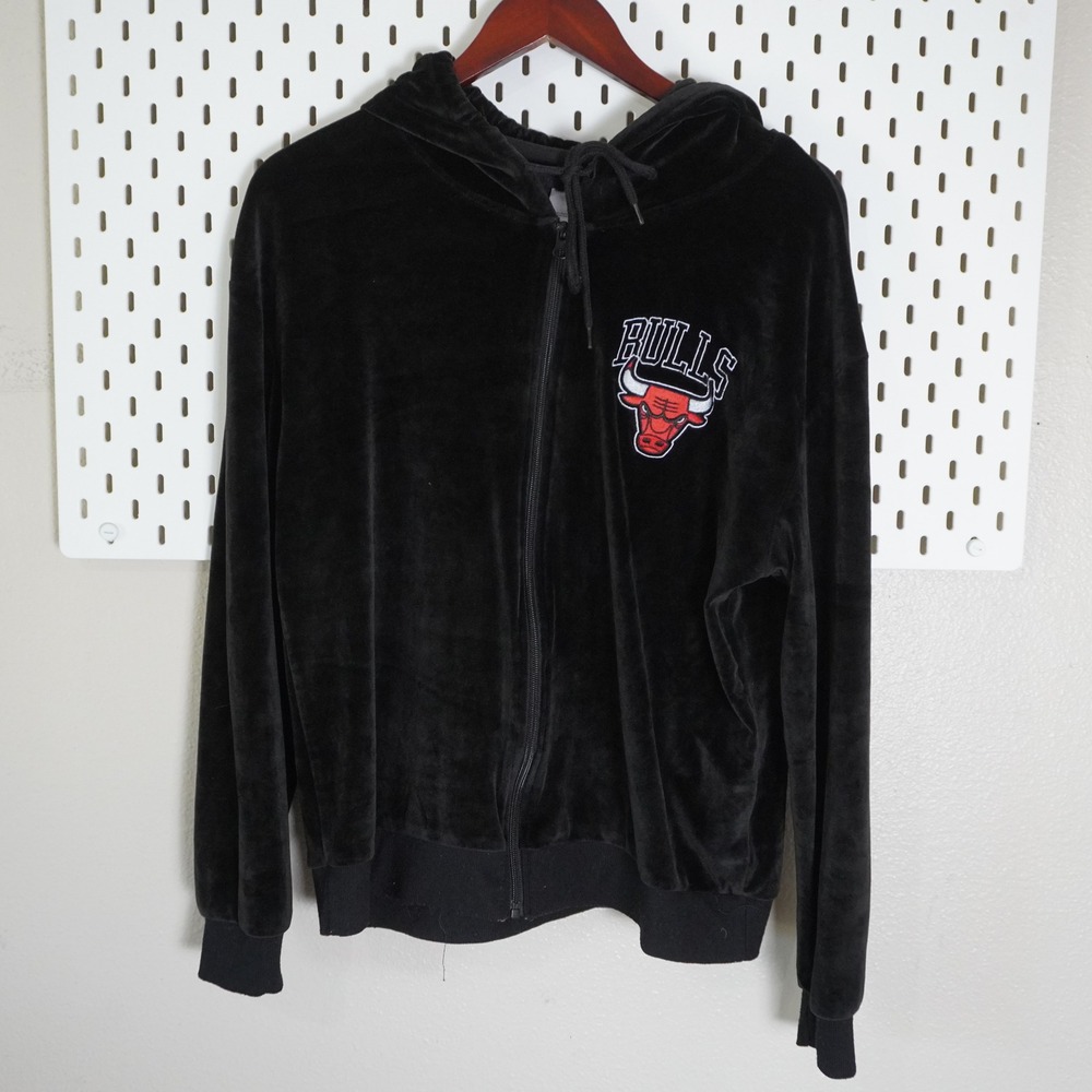 NBA Chicago Bulls Velour Full Zip Up Hoodie Sweatshirt‎ Black Pullover Women's L
